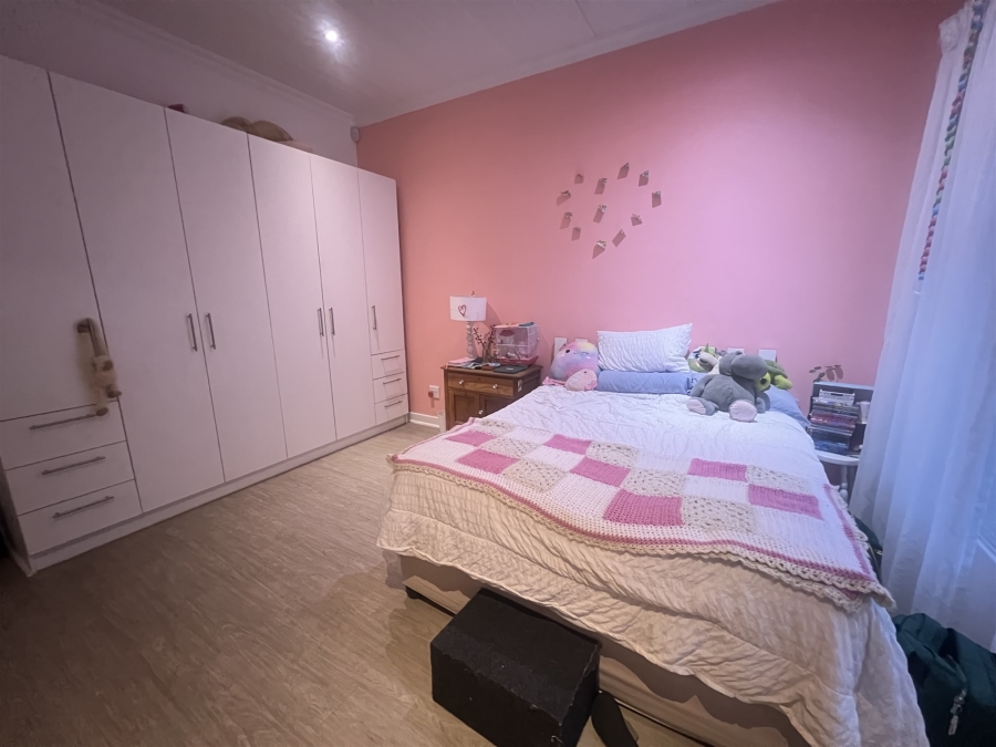 3 Bedroom Property for Sale in Berea Eastern Cape